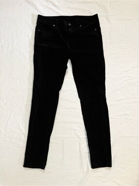 Uniqlo Women’s Stretchy Skinny Pants 29x33”